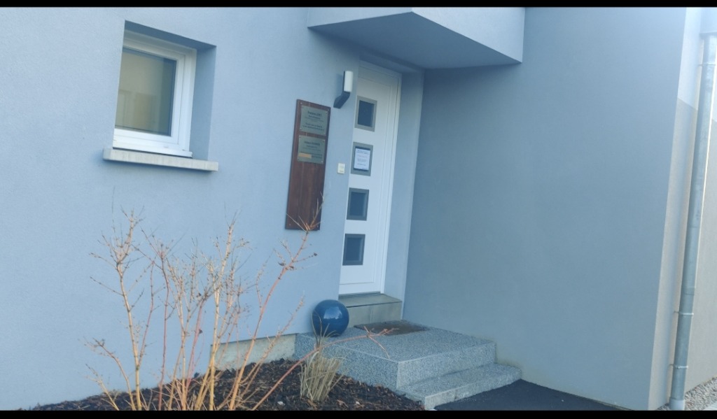 photo cabinet Francine JOST