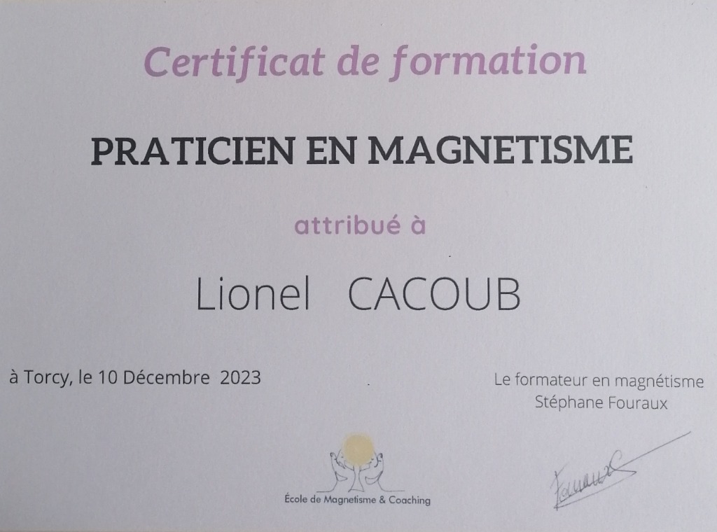 photo diplome Lionel Yoram COVAS Voyance Coaching Magnétisme