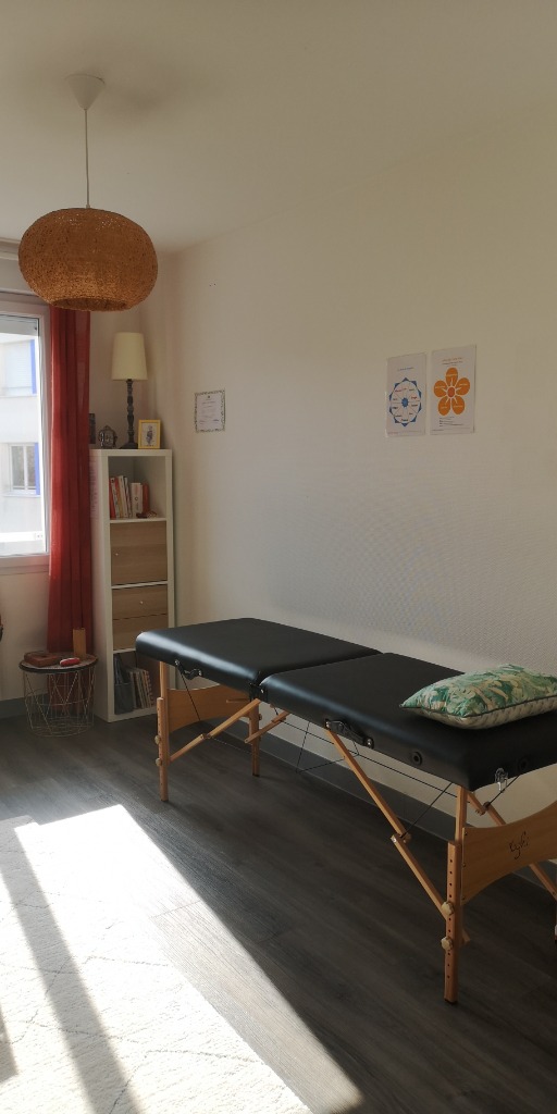 photo cabinet JULIE STOQUERT