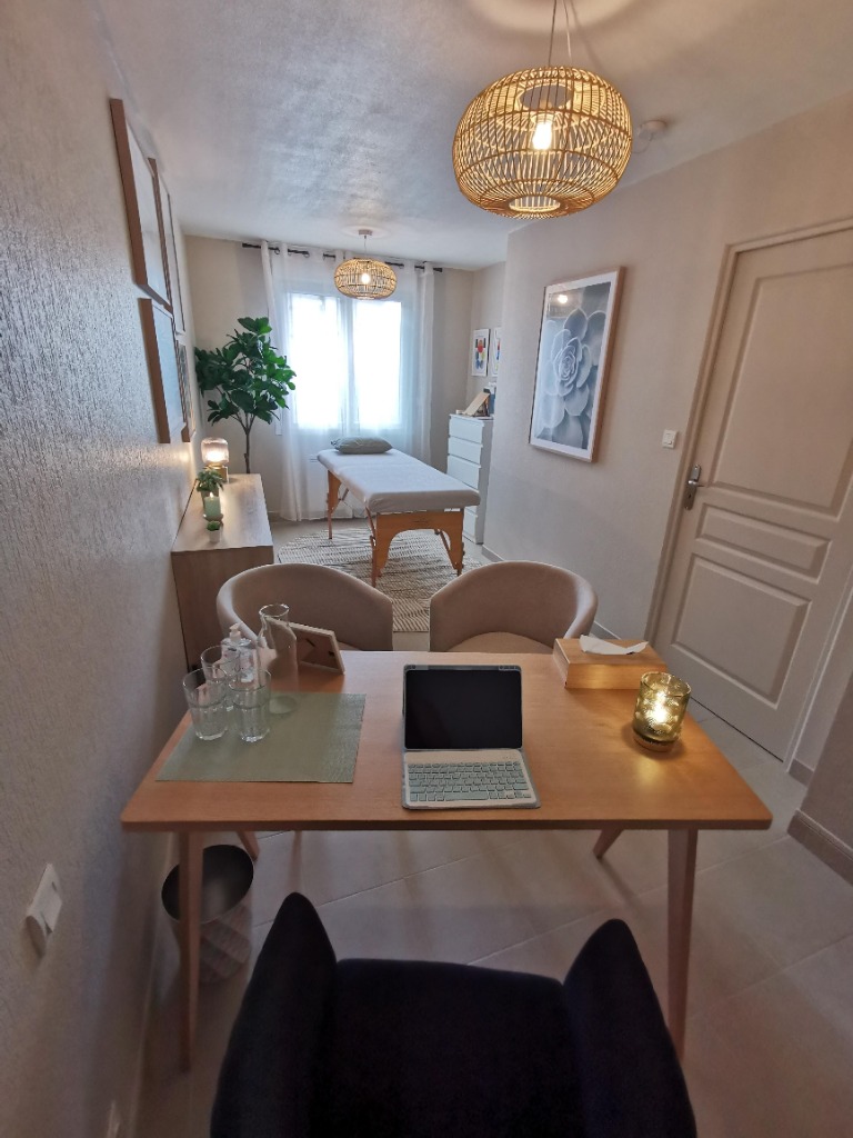 photo cabinet Lucie LE DILHUIT