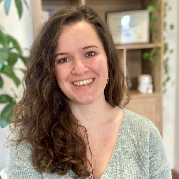 Violette Nouvian Kinésiologue