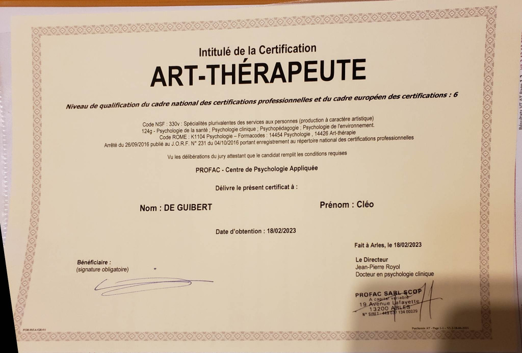 photo diplome Cléo, Art-thérapeute au cœur de la Bourgogne