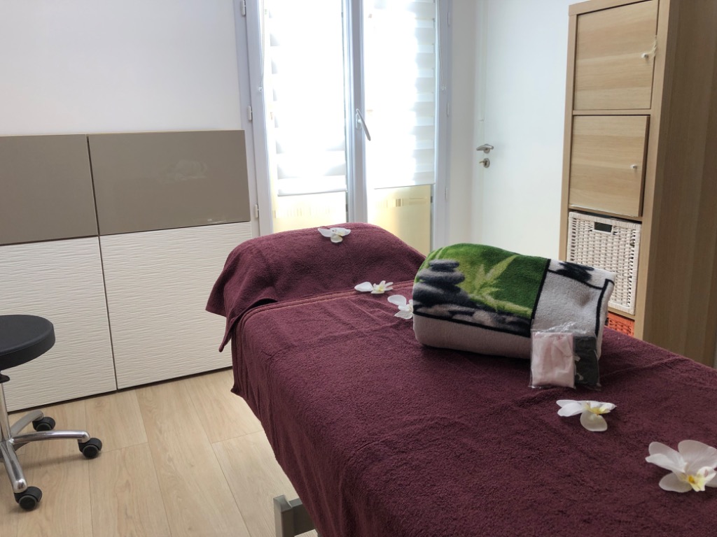 photo cabinet Mihaela Buy , Buymassage