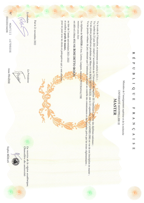 photo diplome MOREAU-ROSI Sylvie