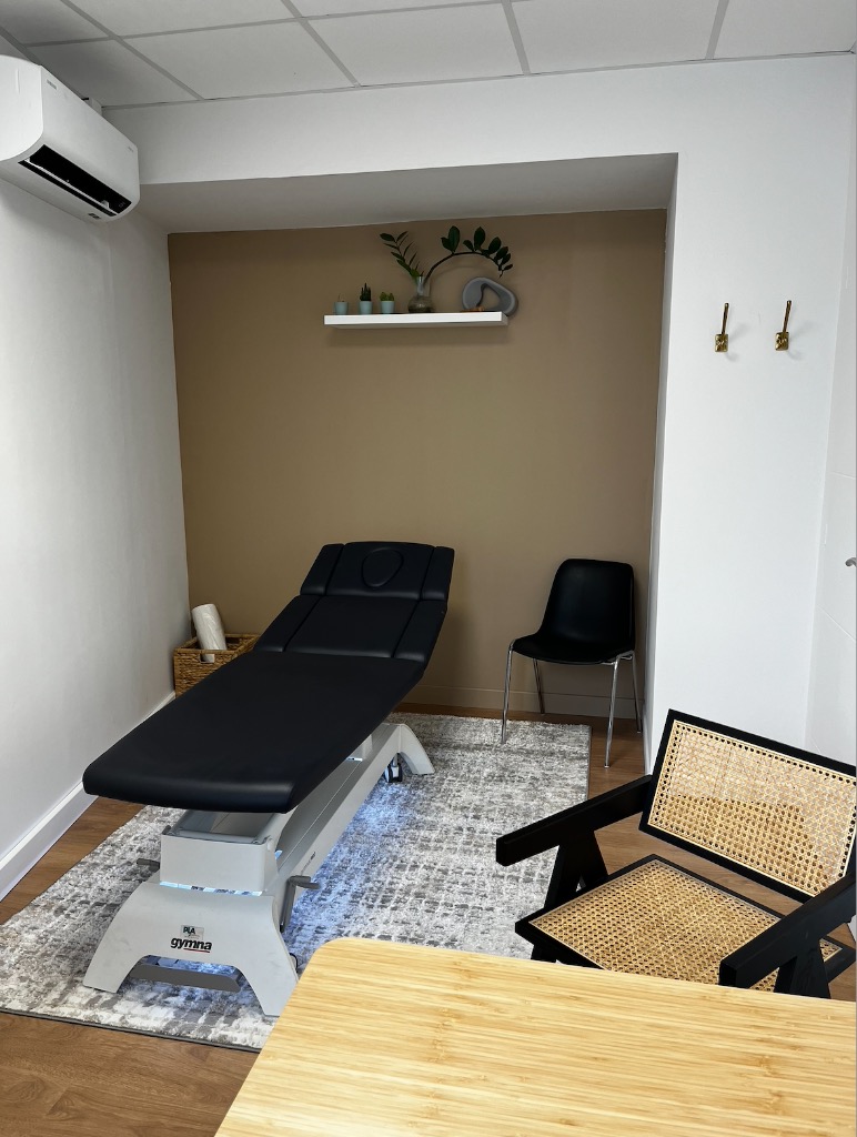 photo seance Tony Moreau Médecine Chinoise