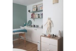 photo cabinet Reflexes Archaïques Kinésiologie TerreHappy 49