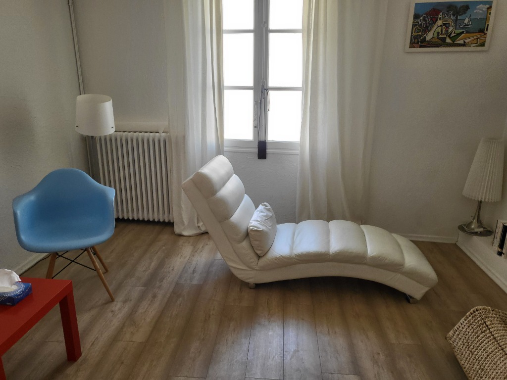 photo cabinet Tronc Julie 