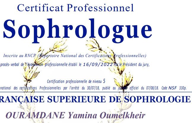 photo diplome Yamina OURAMDANE