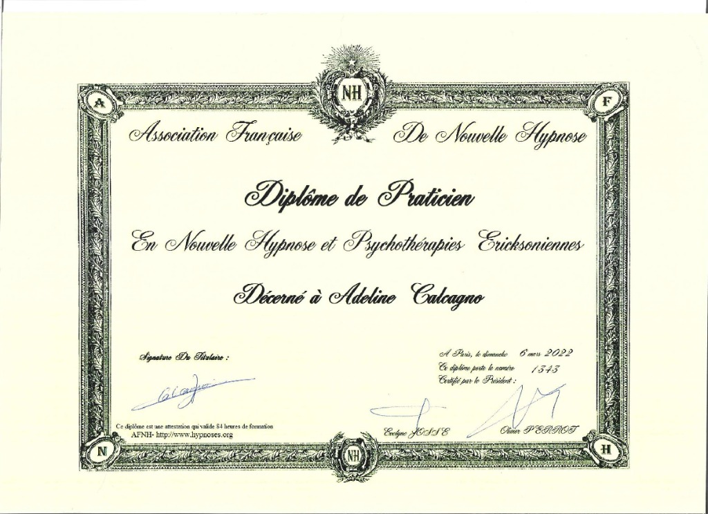 photo diplome Adeline Calcagno