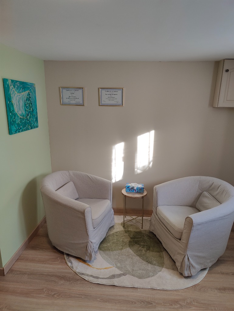 photo cabinet Alexandre Roux