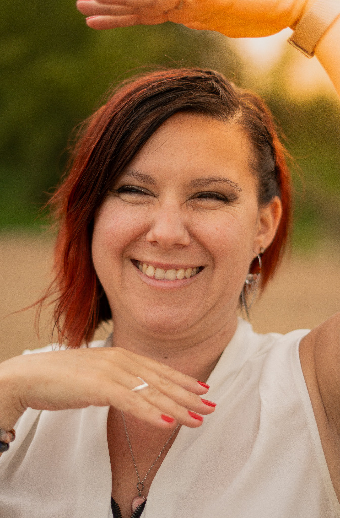 photo portrait Sora Énergies Energéticien Magnétiseur Massage