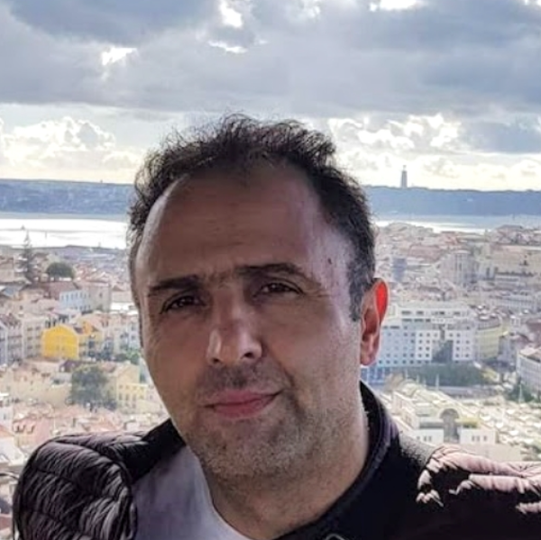 Franck Einkhah : Psychologue et Hypnotherapeute