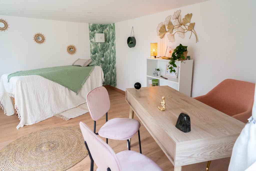 photo cabinet Mélanie Corron-Lachat - MelmyTerreHappy