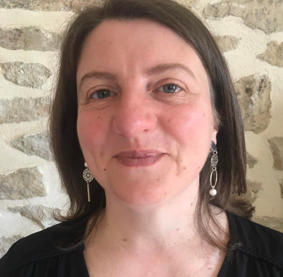 photo portrait Virginie Kucharski  Thérapie Brève & Stratégique