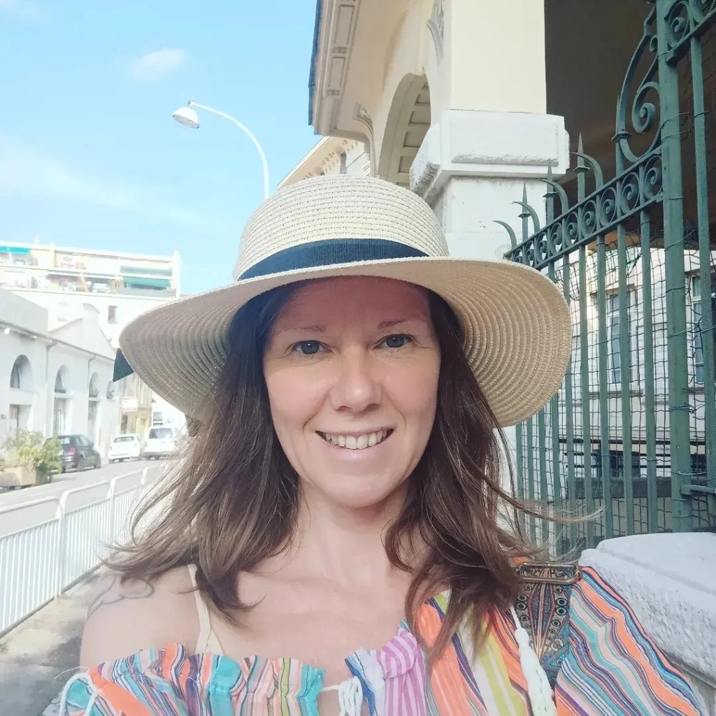 photo cabinet Sophie McCartney