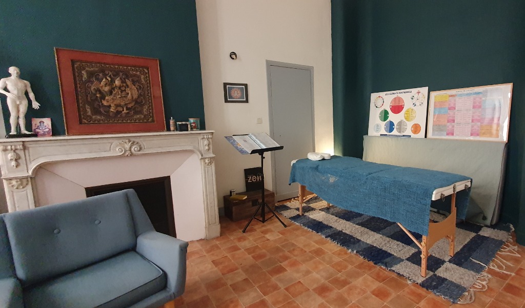 photo cabinet Dastrevigne  Emmanuelle