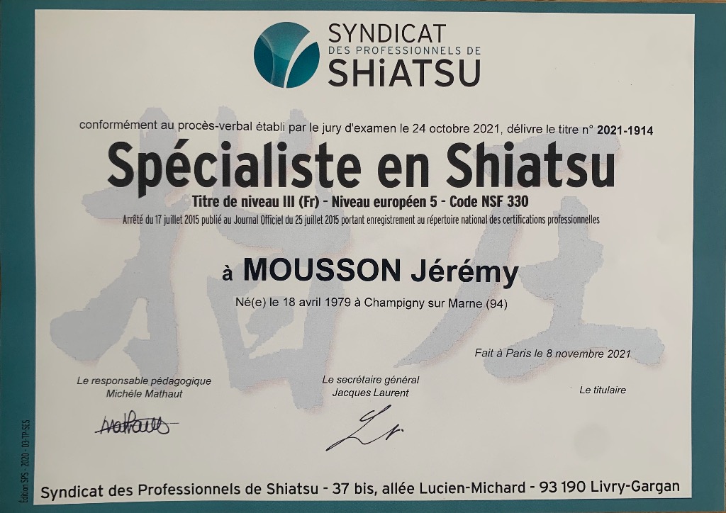 photo diplome Au Centre de l’Être