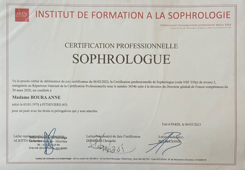 photo diplome Anne Boura