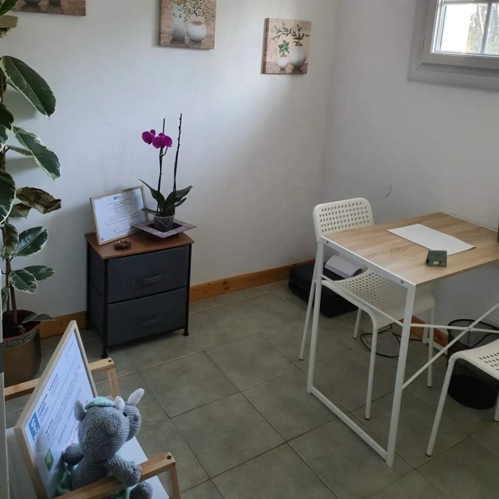 photo cabinet Vanessa manterola