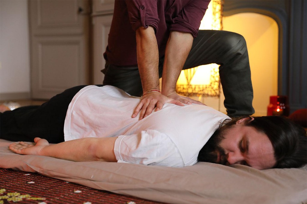 photo seance Les Sens du Shiatsu-Vienne EAN
