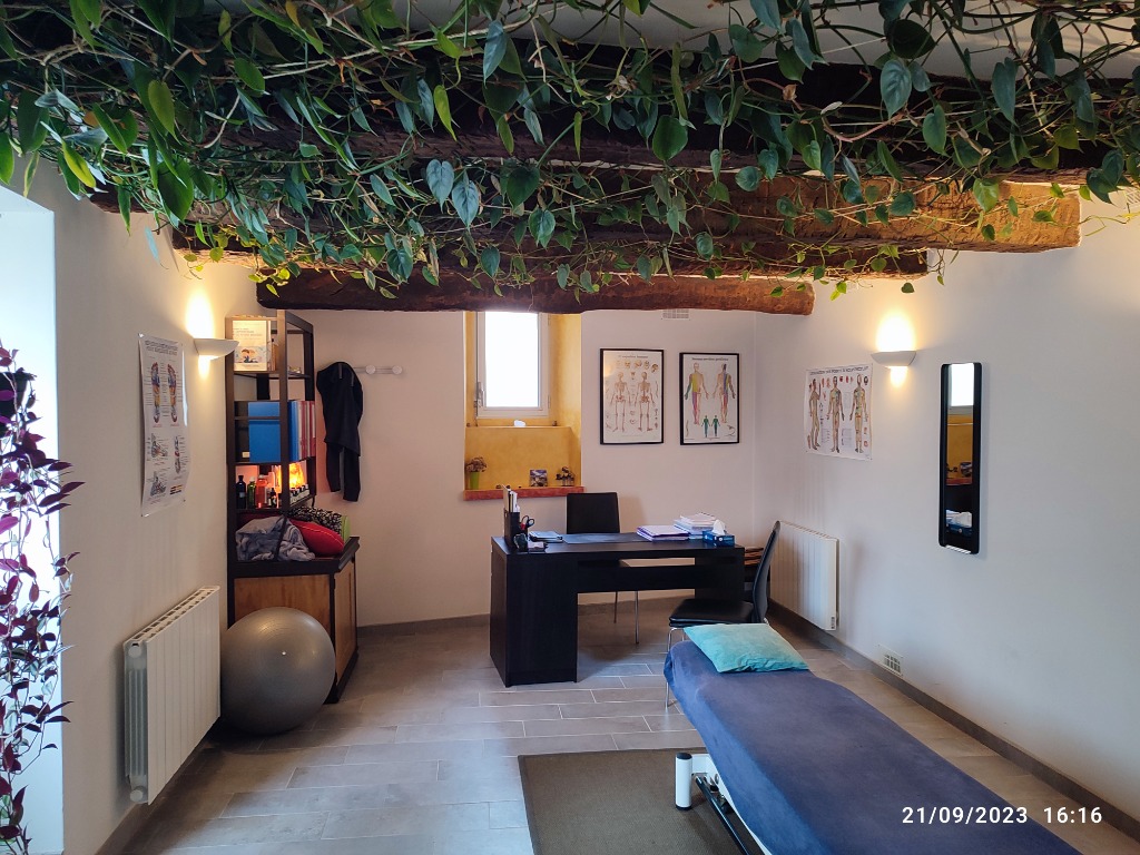 photo cabinet Laurette FONTIN