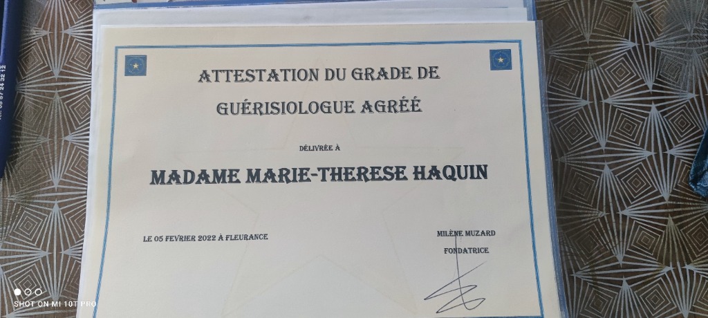 photo diplome Haquin Marie Thérèse 