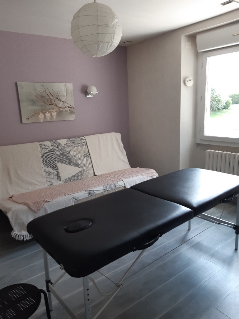 photo cabinet HERVE-CHEMINANT Elodie