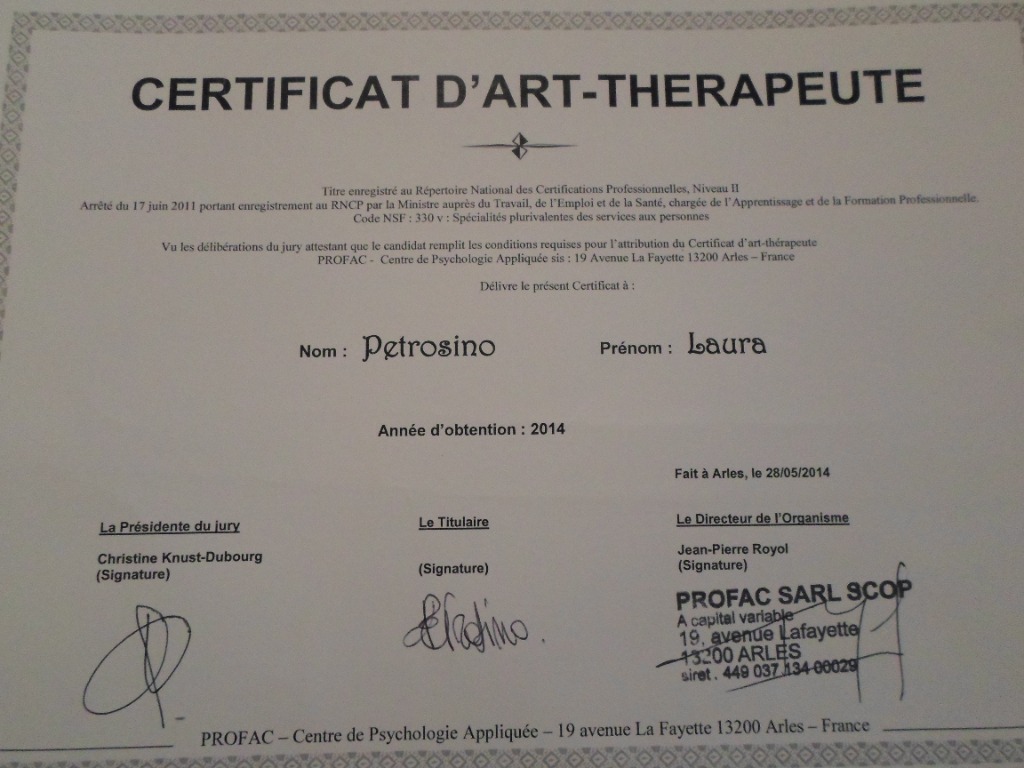 photo diplome Laura Contri