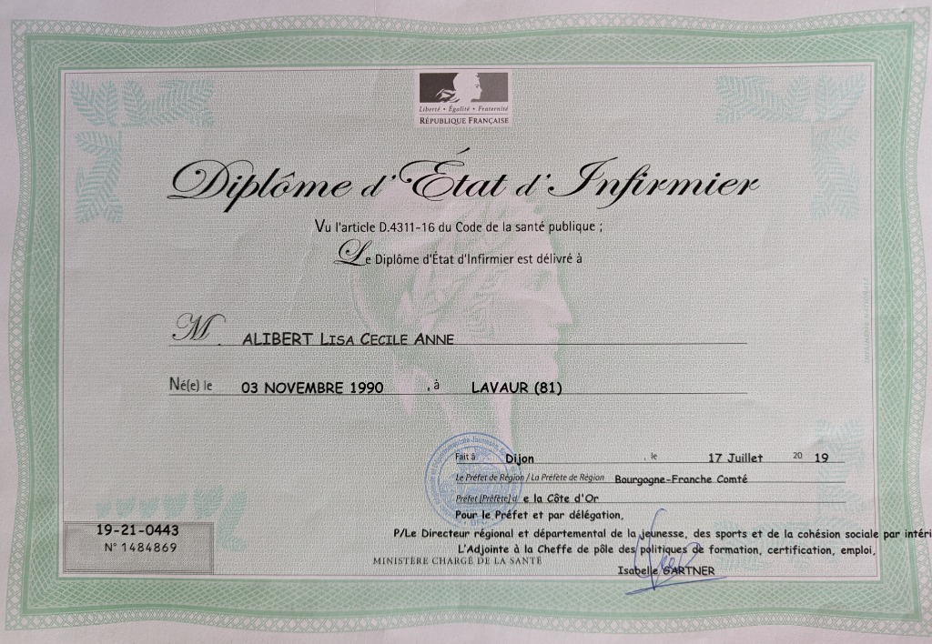 photo diplome Lisa Alibert