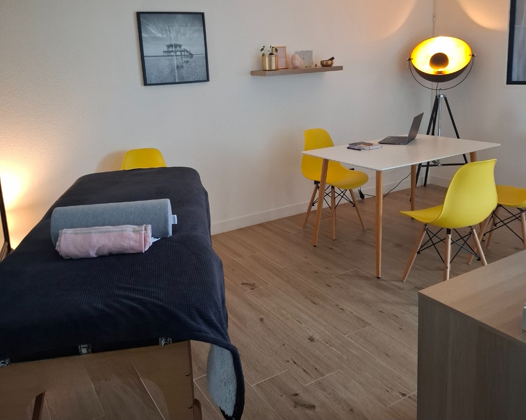 photo cabinet Laurianne BORDES Kinésiologue Bordeaux/bébé&adulte