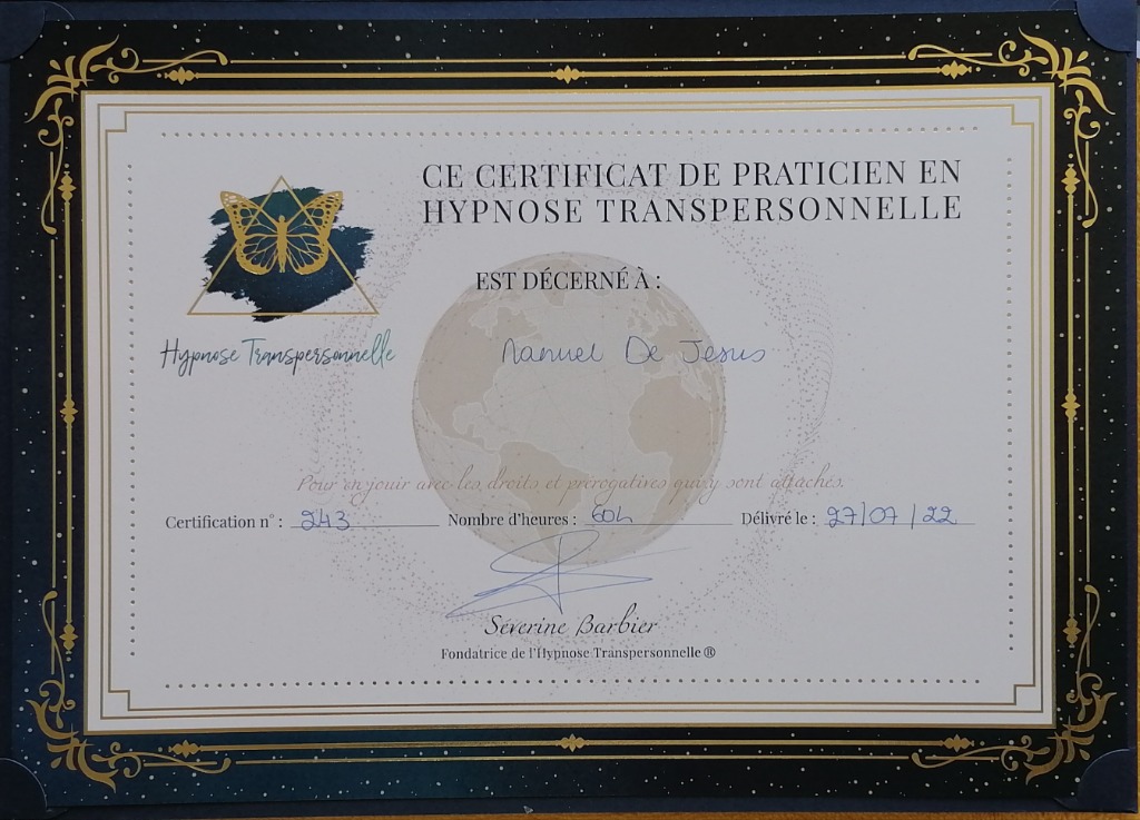 photo diplome Emmanuel De Jésus