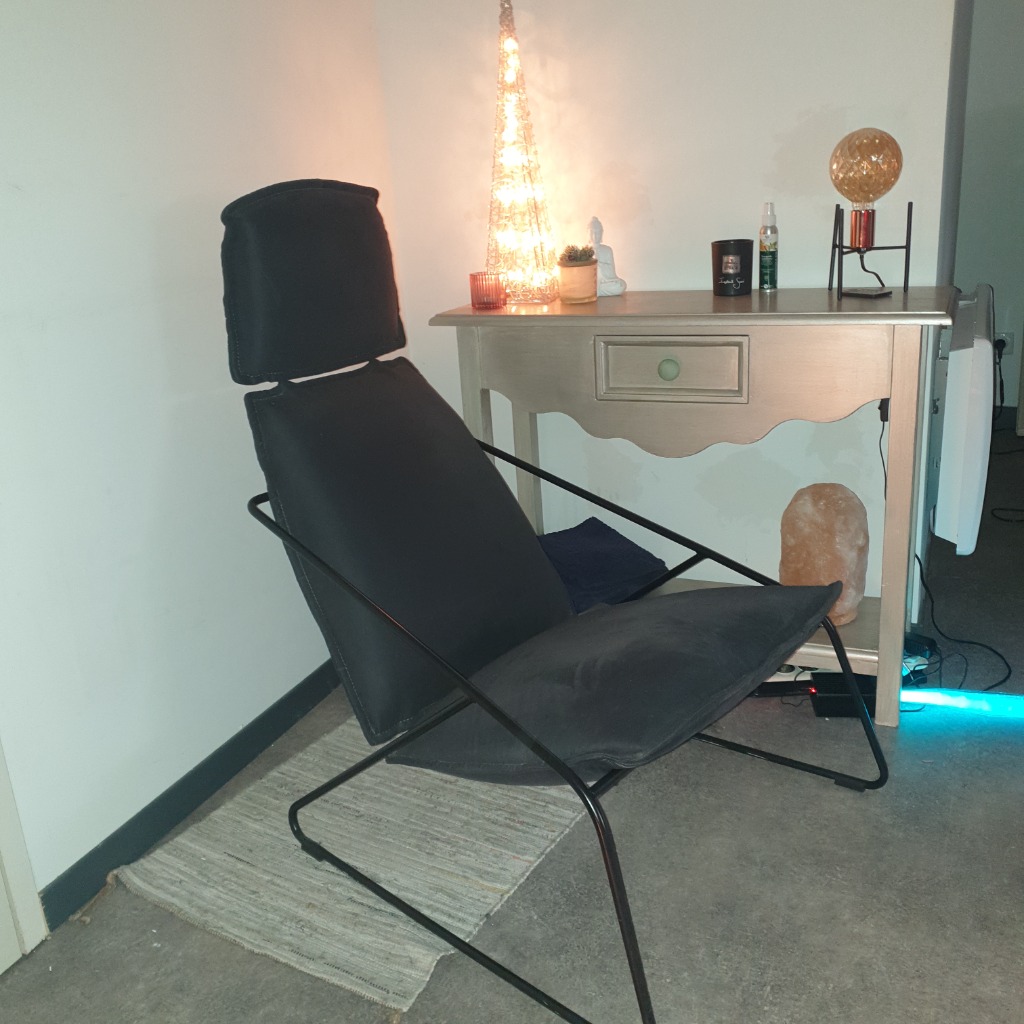 photo cabinet DELAPORTE Annick