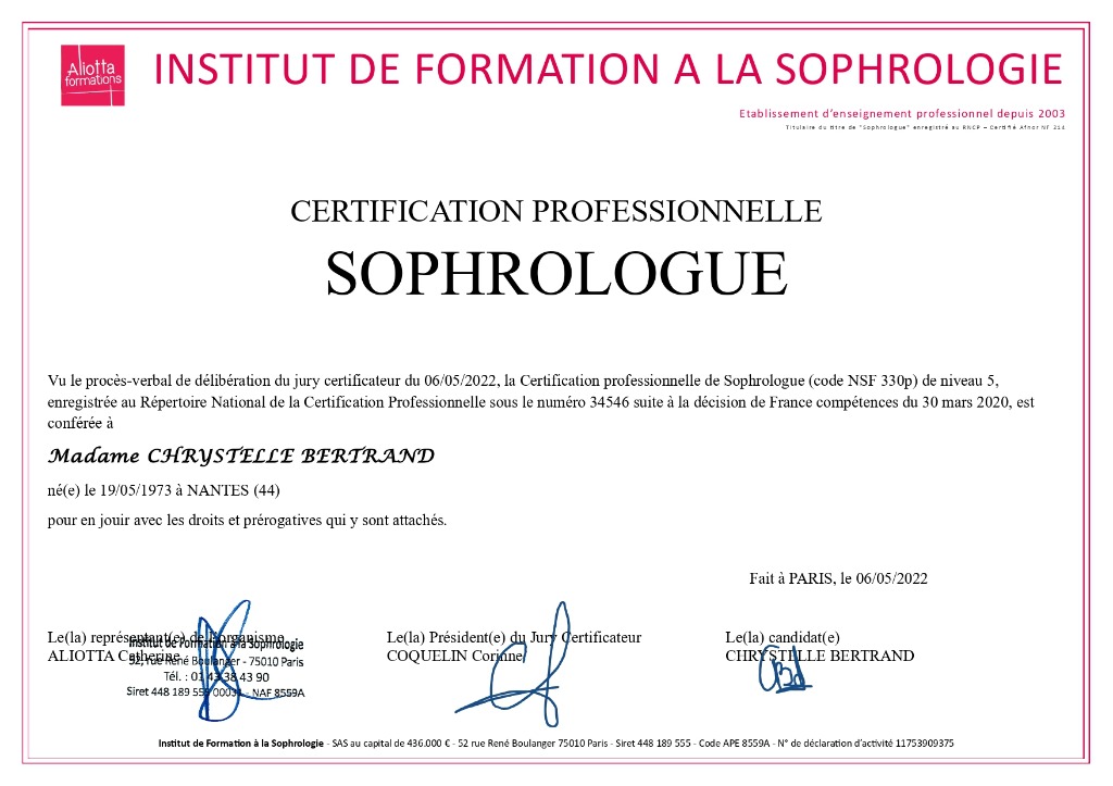 photo diplome Chrystelle Bertrand