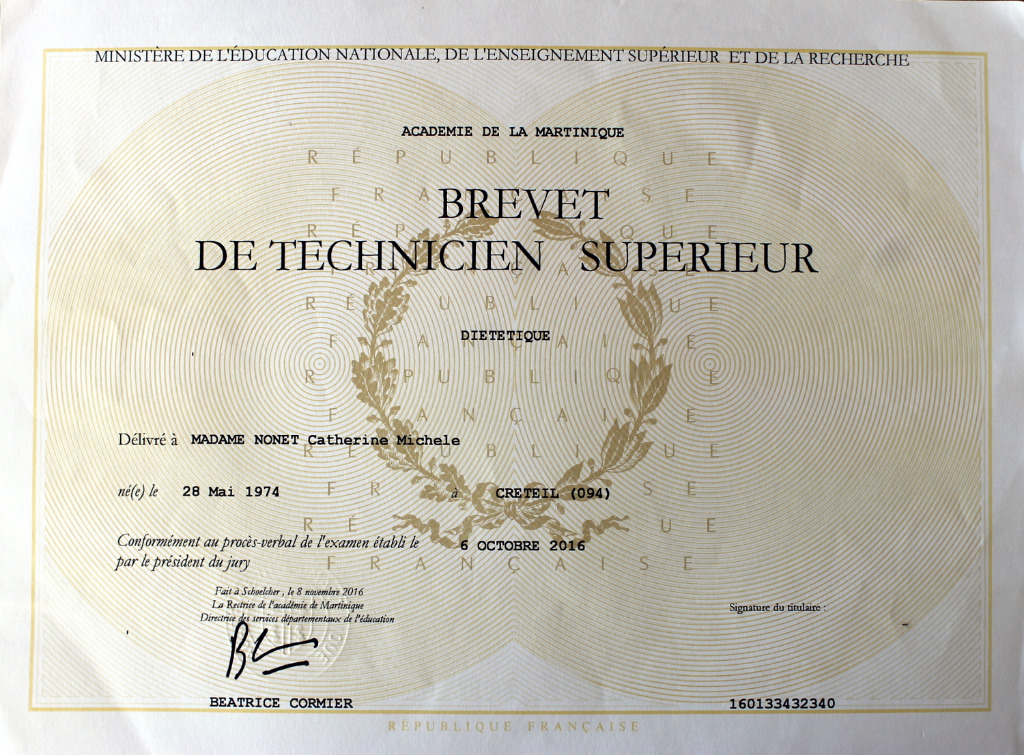 photo diplome Cathy Nonet diététicienne nutritionniste