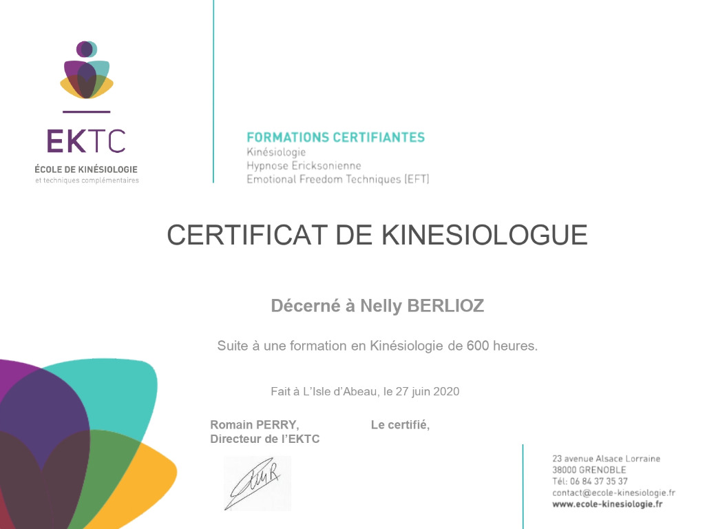 photo diplome Nelly Berlioz
