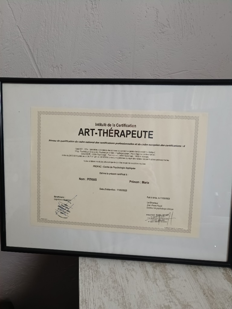 photo diplome PITRAS MARIE