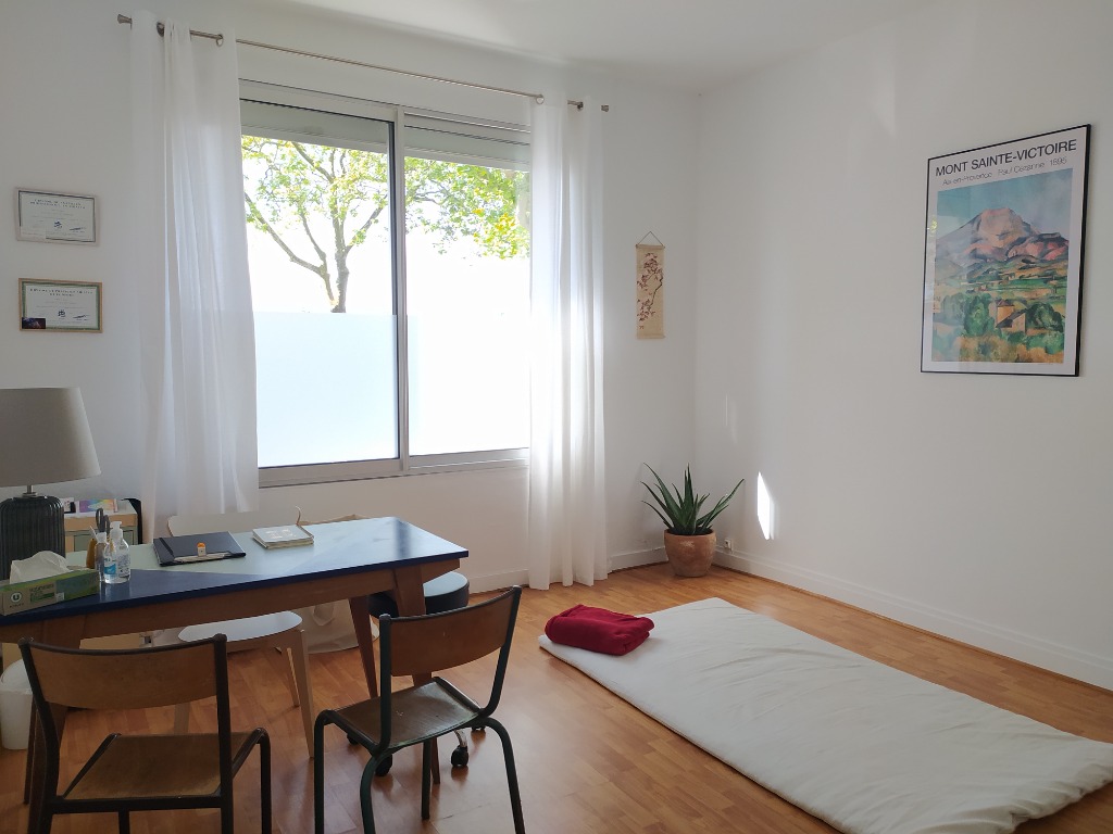 photo cabinet Laurie ROTURIER