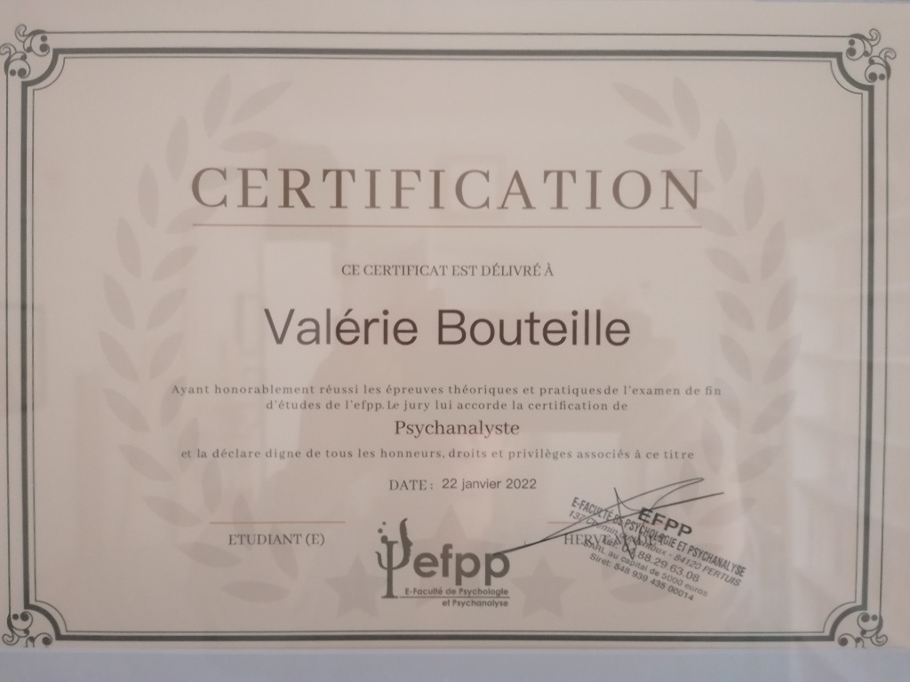 photo diplome Valérie BOUTEILLE 