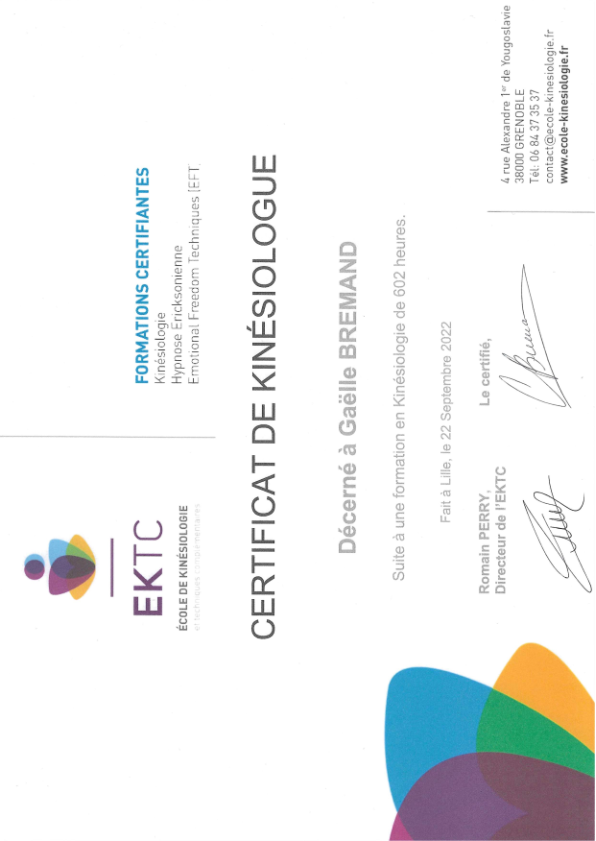 photo diplome Gaëlle BREMAND Kinésiologie et Niromathé