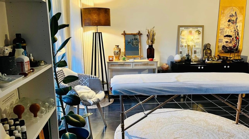 photo cabinet Helene Cuenin