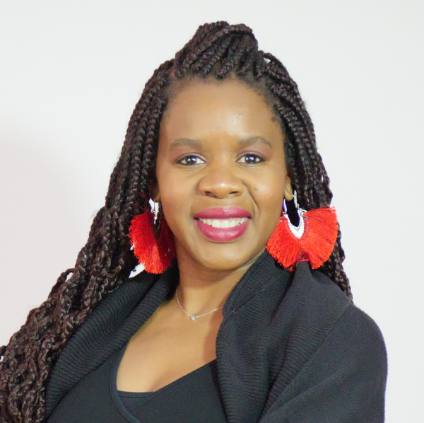 DES AILES CONSULTING - Liliane Djoumessi