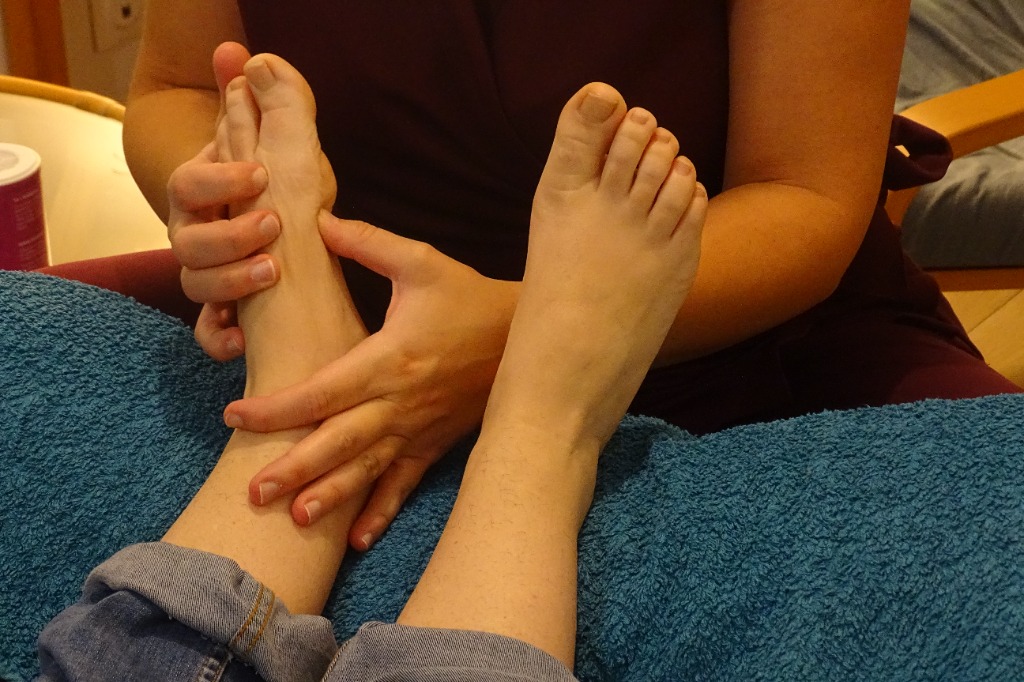 photo seance Julie Breton, réflexologue