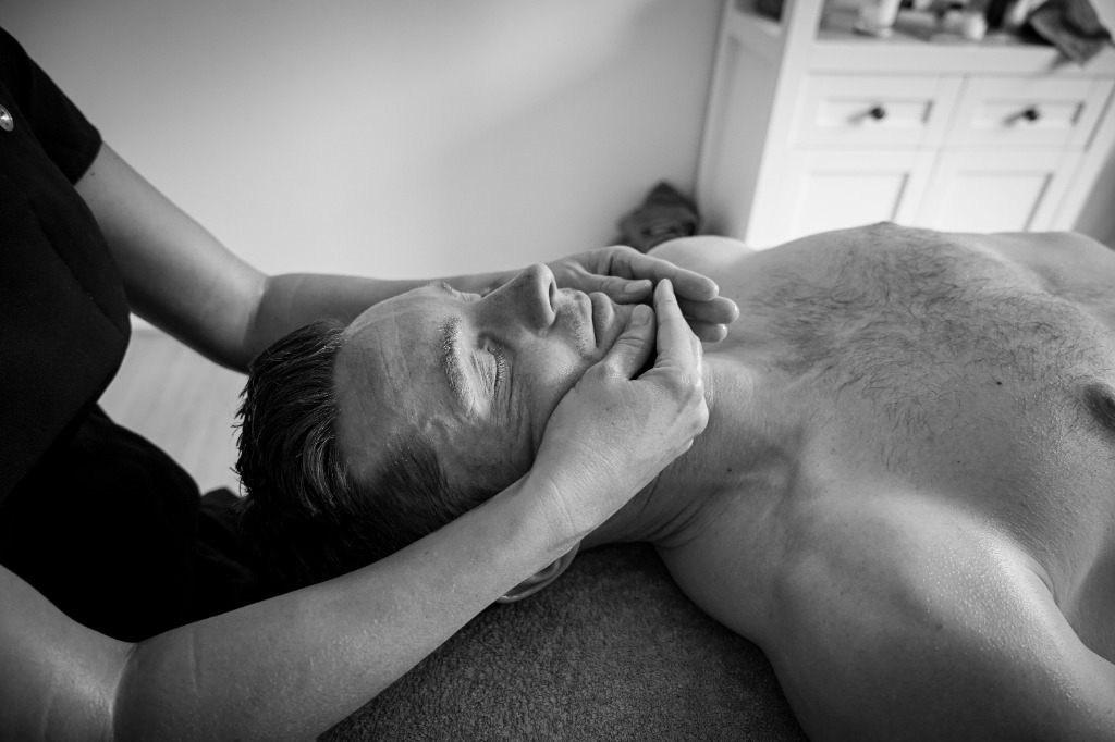 photo seance Athénaïs Régnier Massage