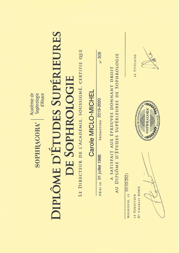 photo diplome Carole Michel