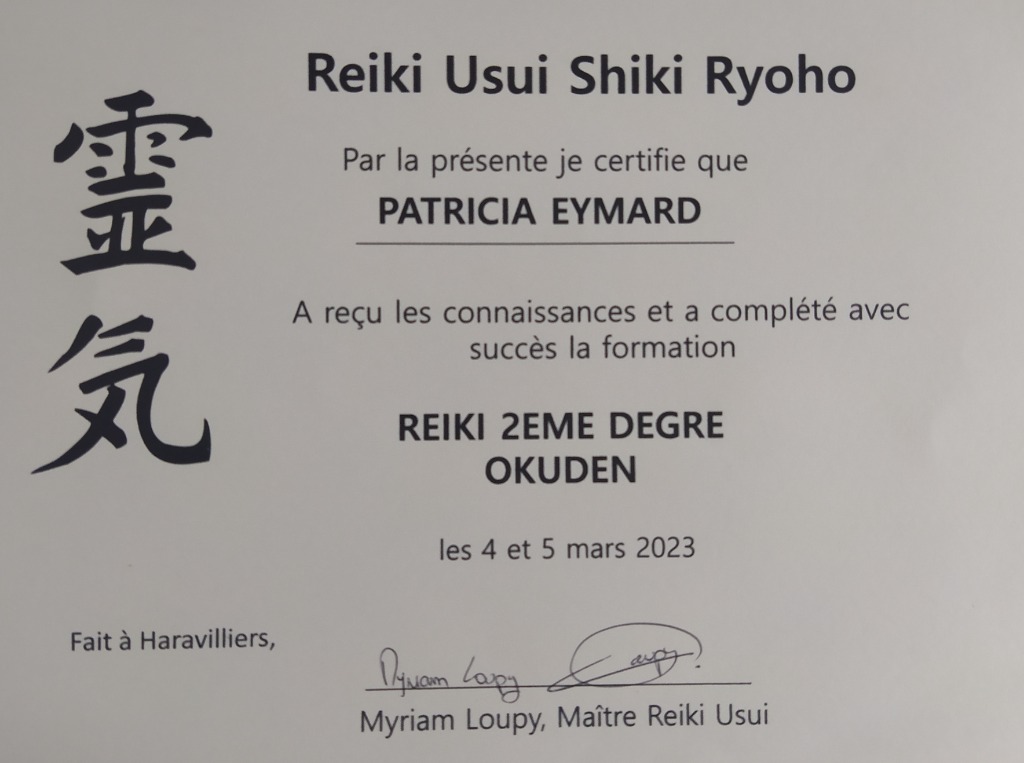 photo diplome Patricia EYMARD