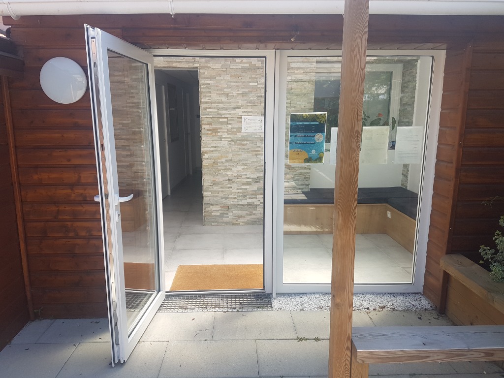 photo cabinet Anthony Drumel