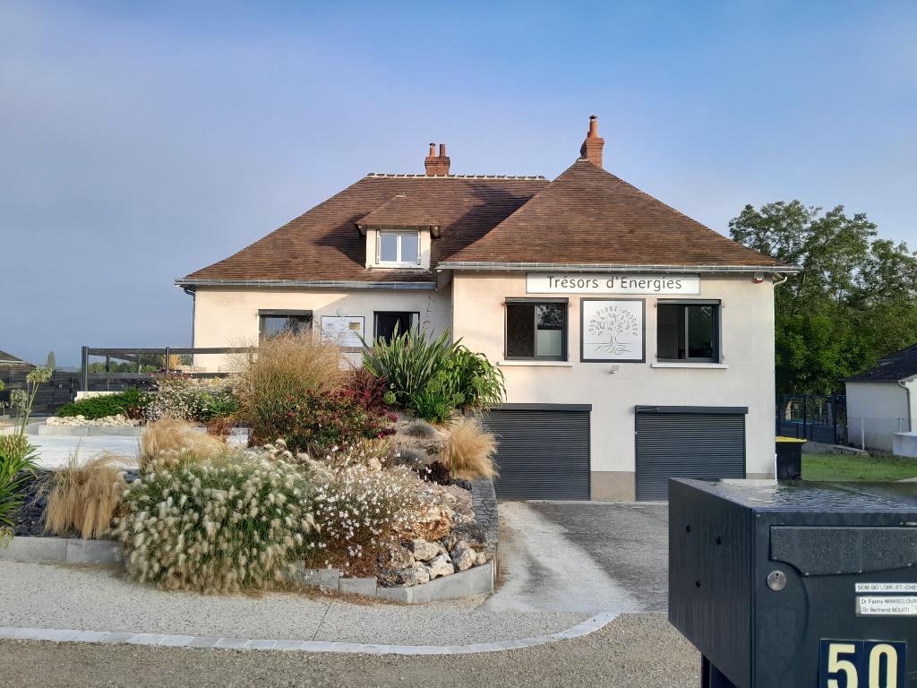 photo cabinet ELODIE BENMAHDI