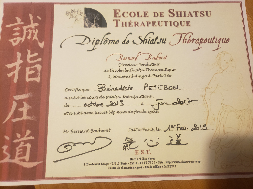 photo diplome Shiatsu Bénédicte Petitbon