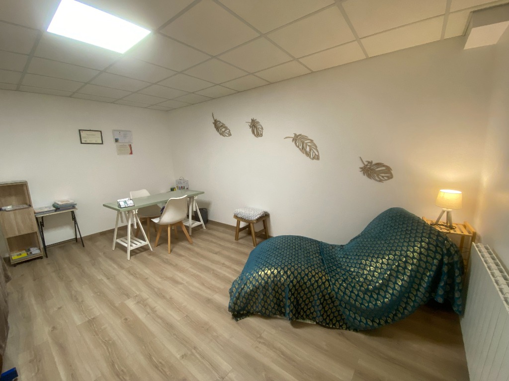 photo cabinet Emmanuelle ASTORG BRINON