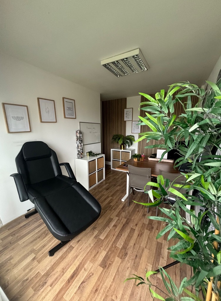 photo portrait CENTRE MNS LASEROTHERAPIE